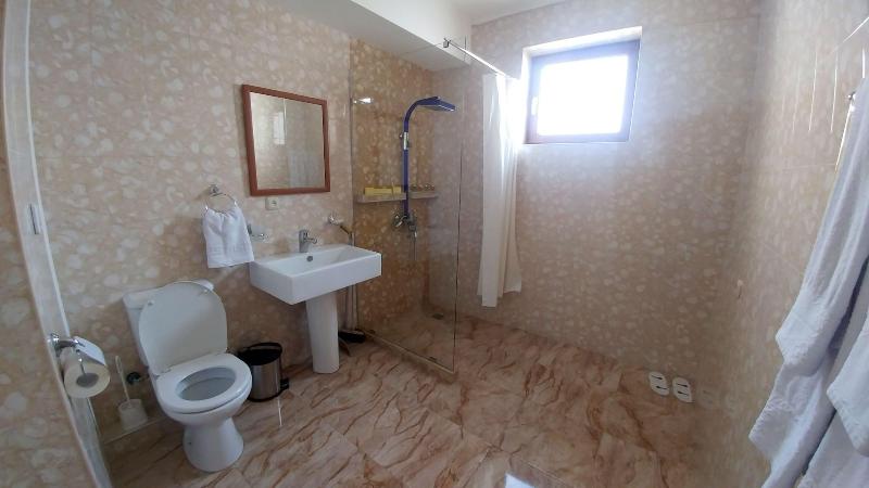 Cross Apartments and Tours image