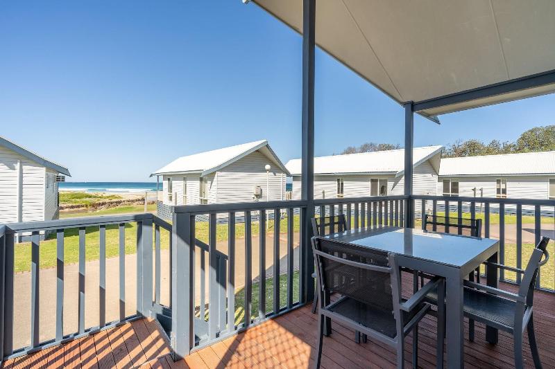 BIG4 Racecourse Beach Tourist Park image