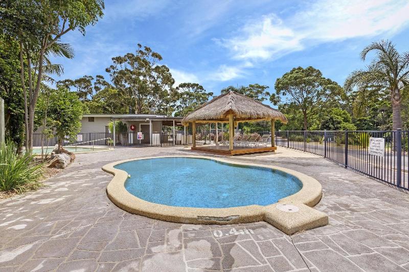 Seven Mile Beach Holiday Park image