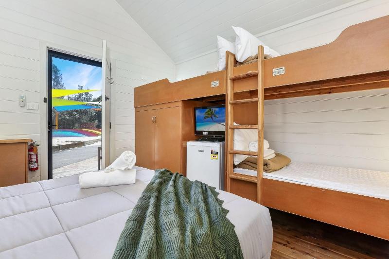 Seven Mile Beach Holiday Park image