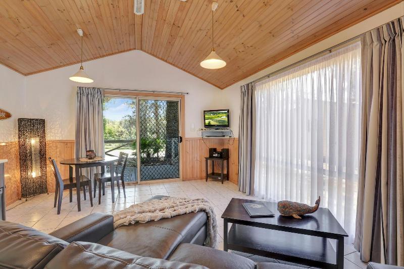 Seven Mile Beach Holiday Park image