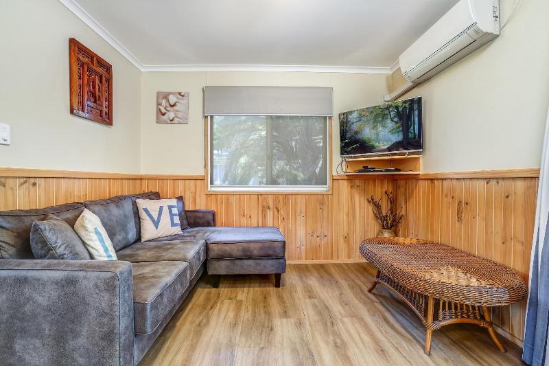 Seven Mile Beach Holiday Park image