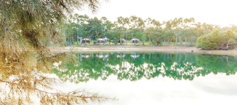 Olio Bello Lakeside Glamping image