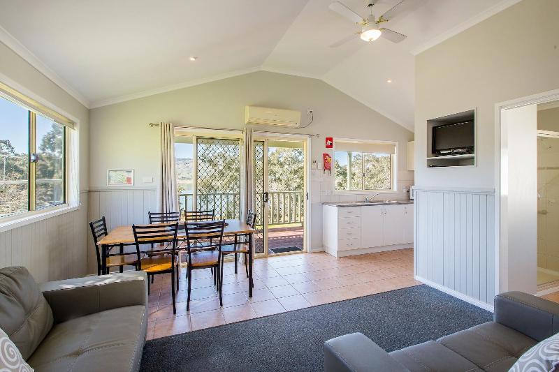Discovery Parks - Lake Hume, New South Wales image