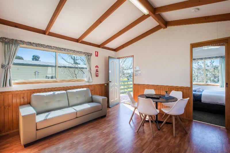 Discovery Parks - Lake Hume, New South Wales image