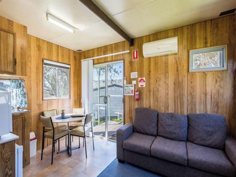 Discovery Parks - Lake Hume, New South Wales image