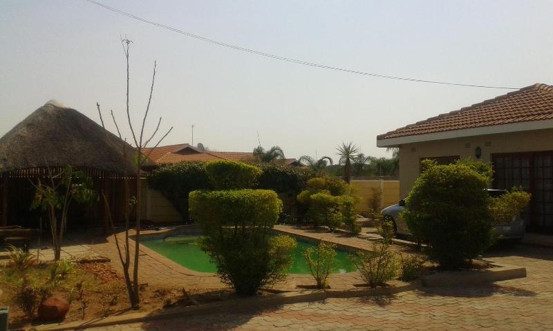 Comfort Palace Guest House Francistown — general view