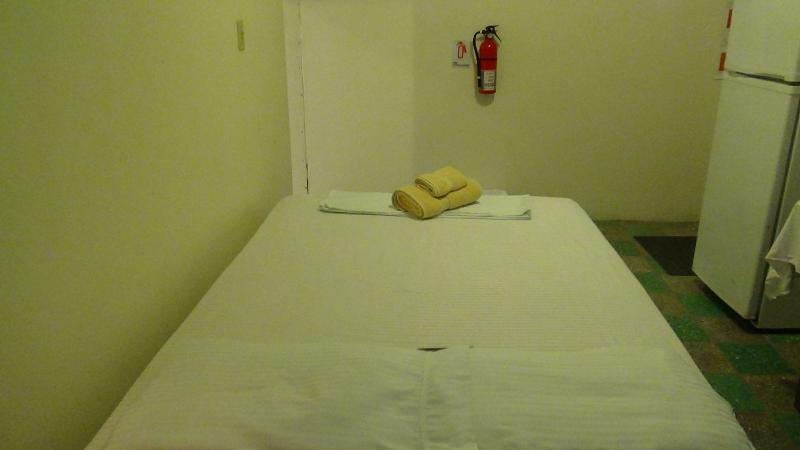 Hacienda Tropical Guest House image