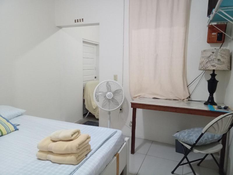 Hacienda Tropical Guest House image