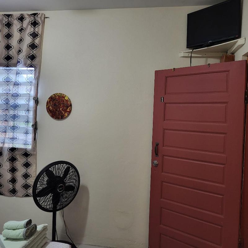 Hacienda Tropical Guest House image