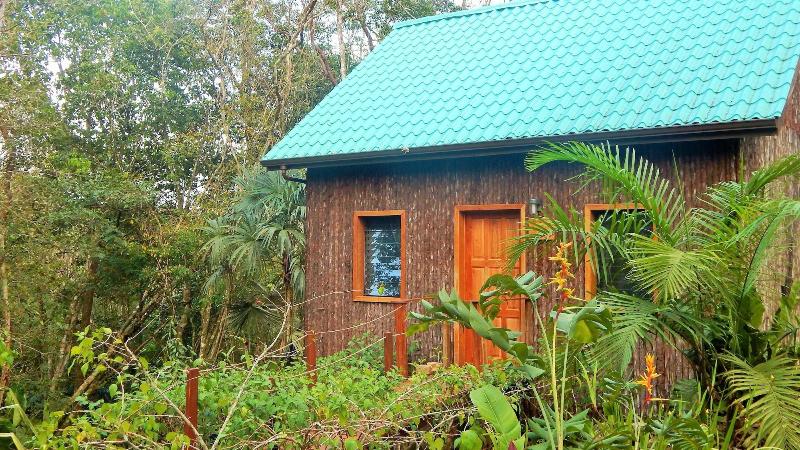 Mariposa Jungle Lodge image