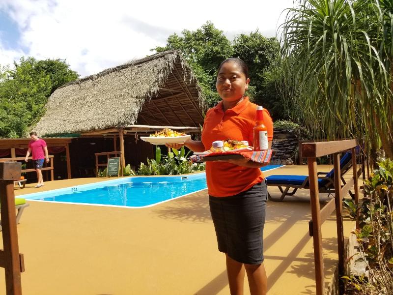Mariposa Jungle Lodge image