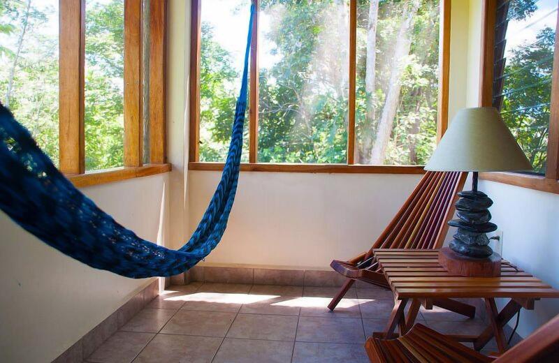 Mariposa Jungle Lodge image