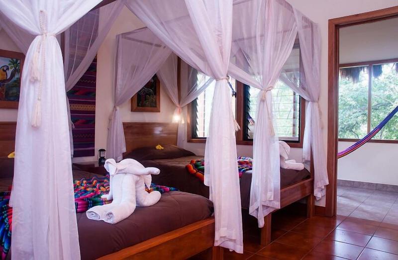 Mariposa Jungle Lodge image