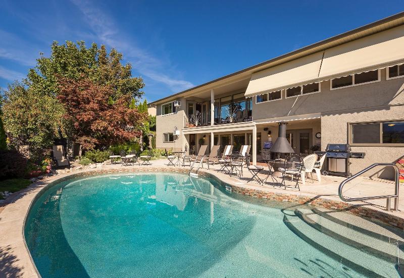 A Vista Villa Couples Retreat