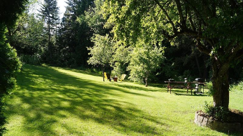 The Inn at the Ninth Hole Bed and Breakfast image