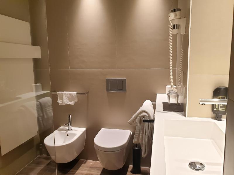 San Carlo Suite image