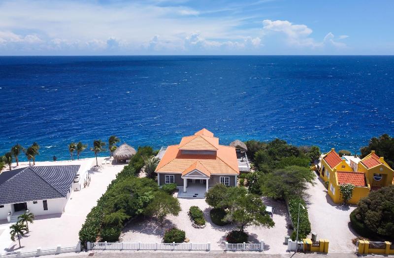 Coral Estate Rentals image