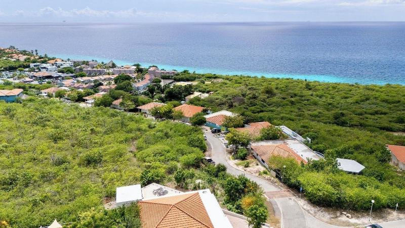 Coral Estate Rentals image