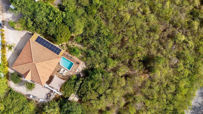 Coral Estate Rentals image