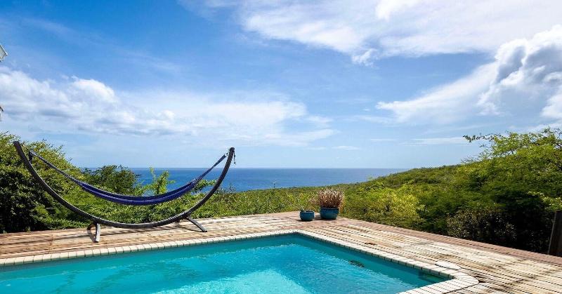 Coral Estate Rentals image