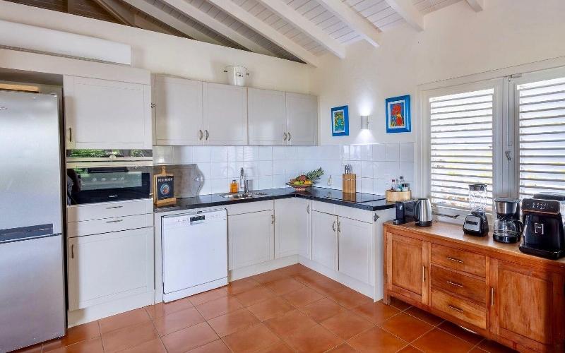 Coral Estate Rentals image