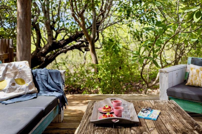 Coral Estate Rentals image