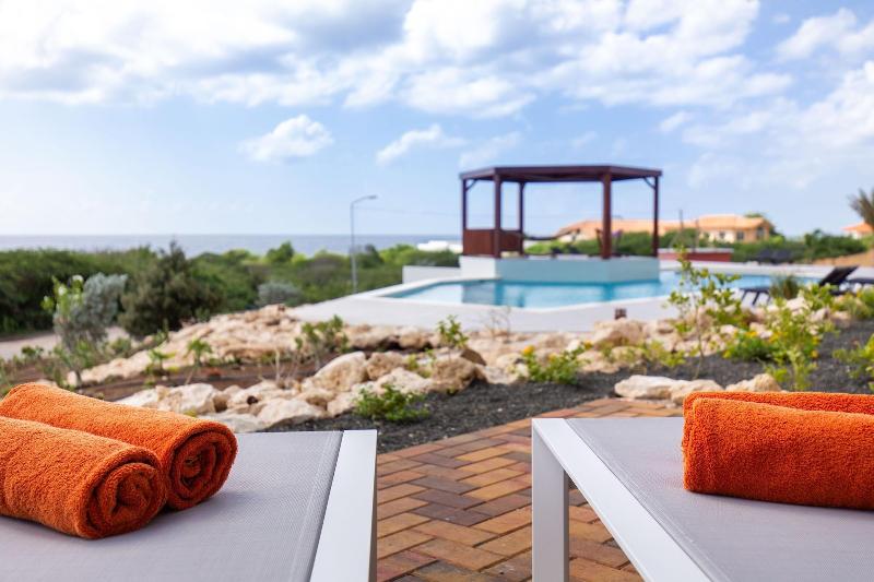 Coral Estate Rentals image