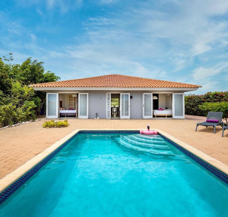 Coral Estate Rentals image