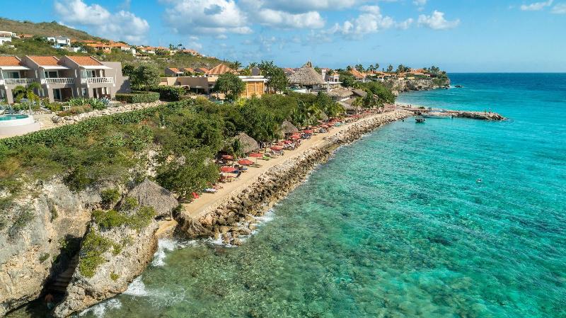 Coral Estate Rentals image