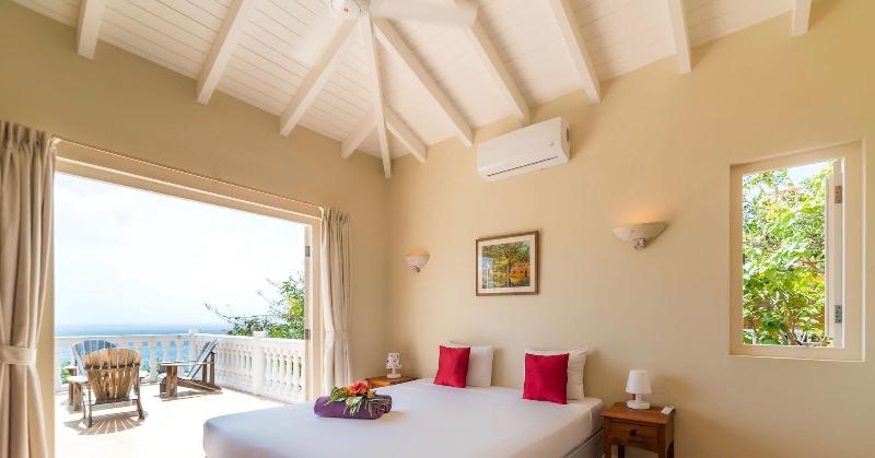 Coral Estate Rentals image