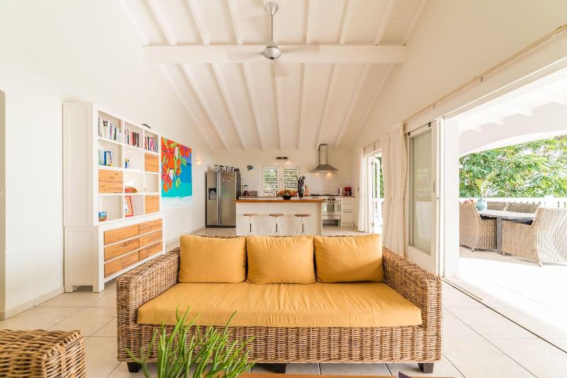 Coral Estate Rentals image