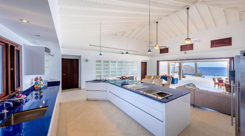 Coral Estate Rentals image