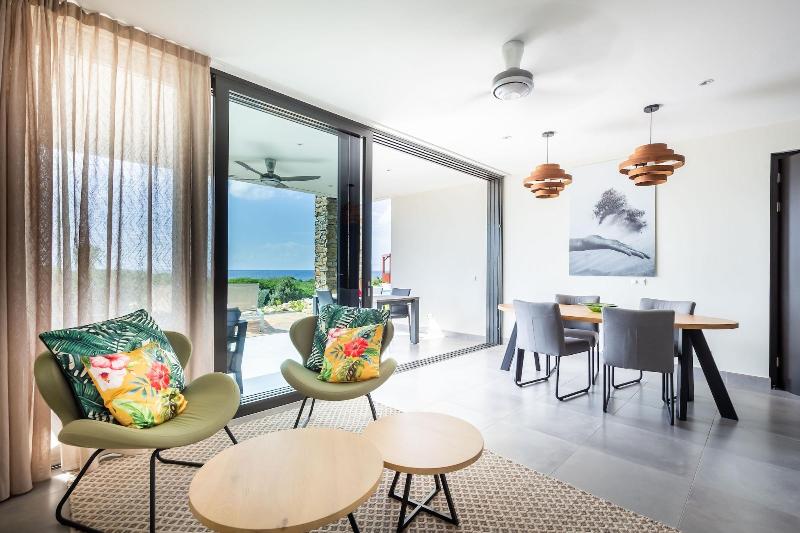 Coral Estate Rentals image