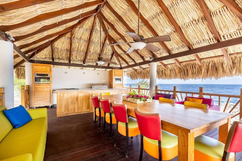 Coral Estate Rentals image