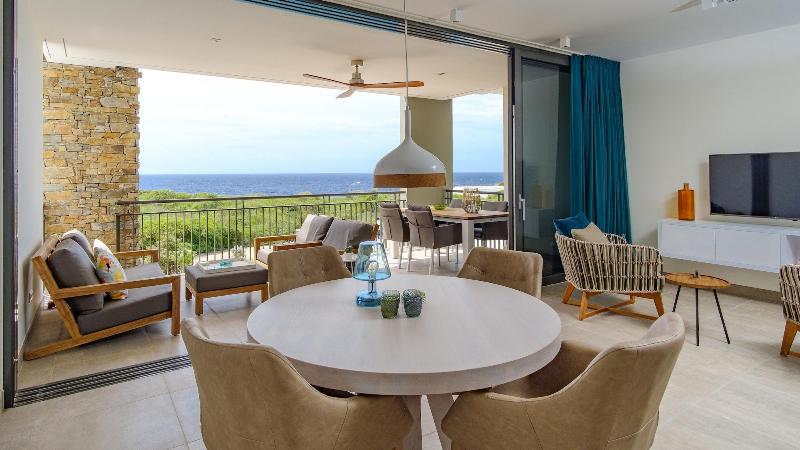 Coral Estate Rentals image