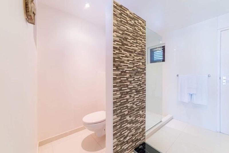 Coral Estate Rentals image