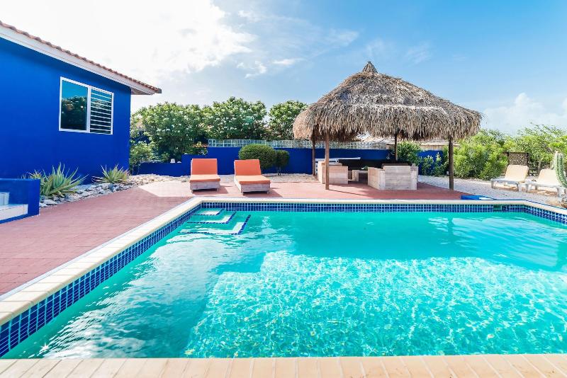 Coral Estate Rentals image