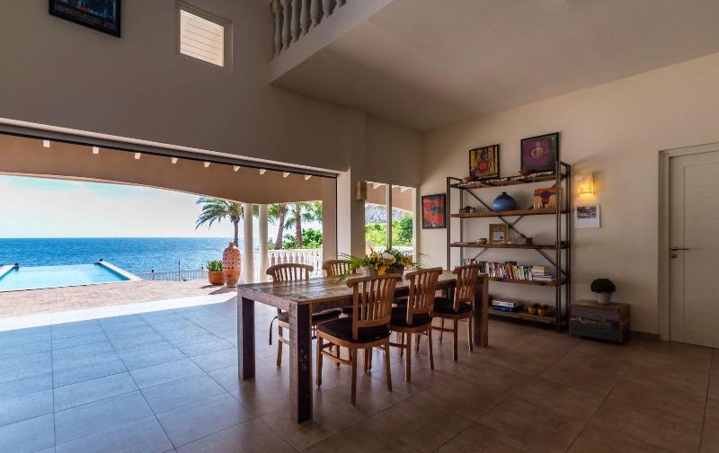 Coral Estate Rentals image
