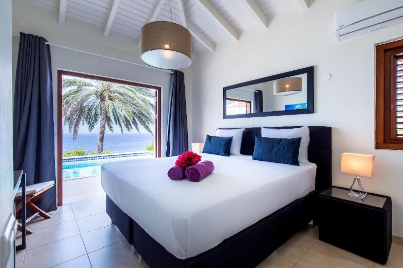 Coral Estate Rentals image