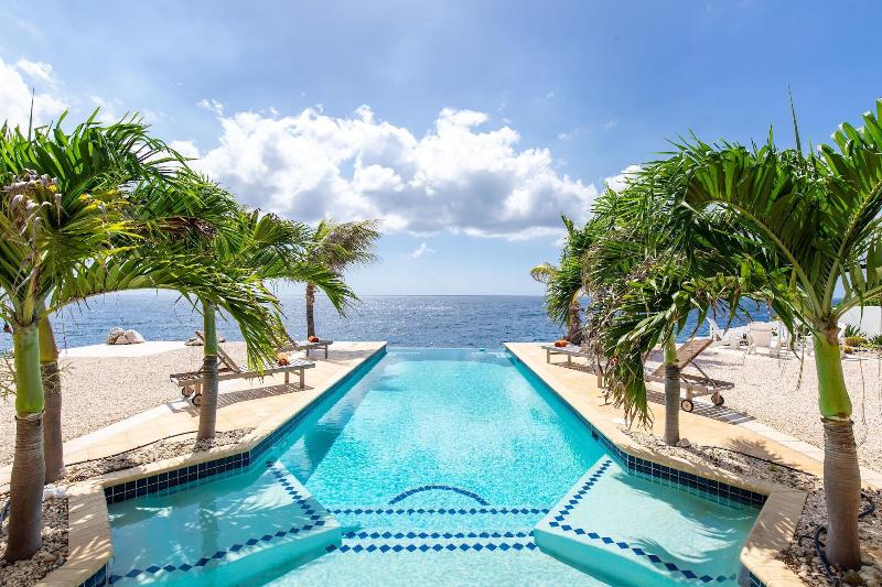 Coral Estate Rentals image