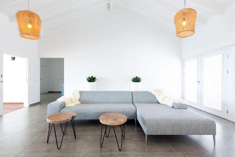 Coral Estate Rentals image