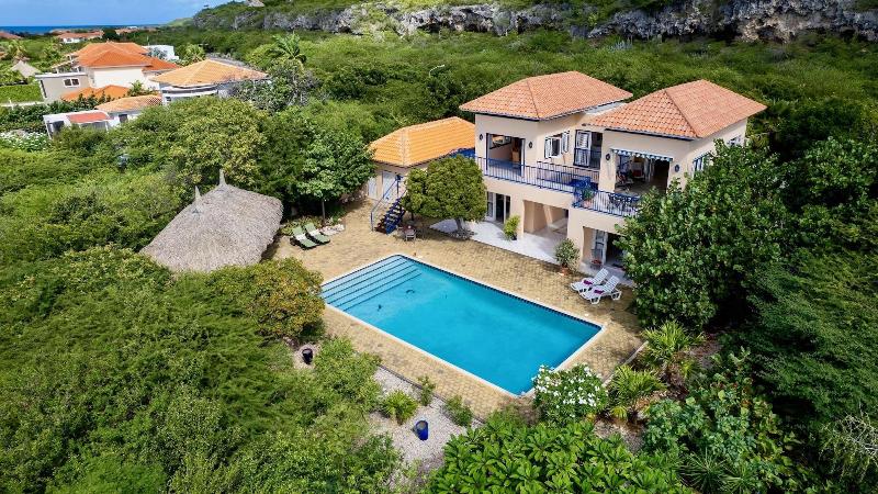 Coral Estate Rentals image
