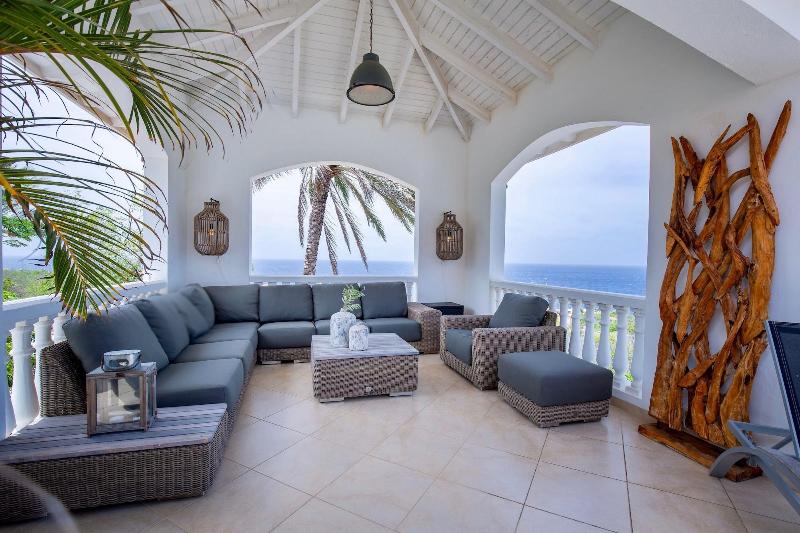 Coral Estate Rentals image