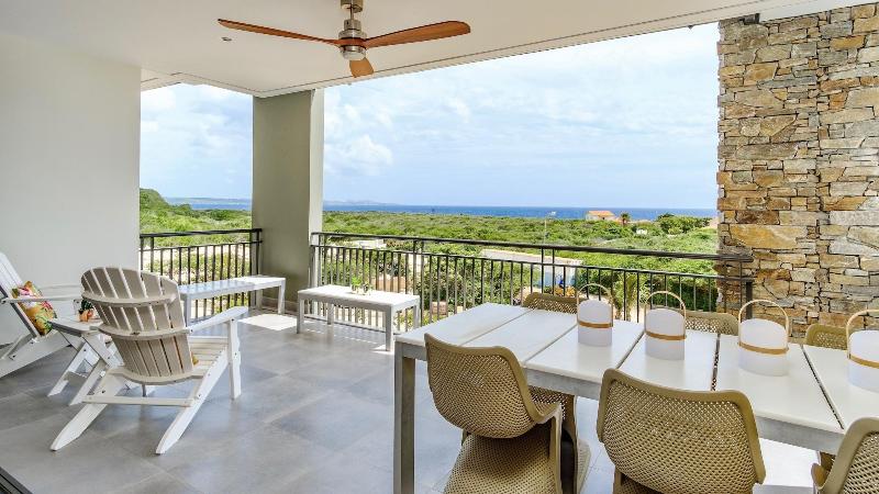 Coral Estate Rentals image