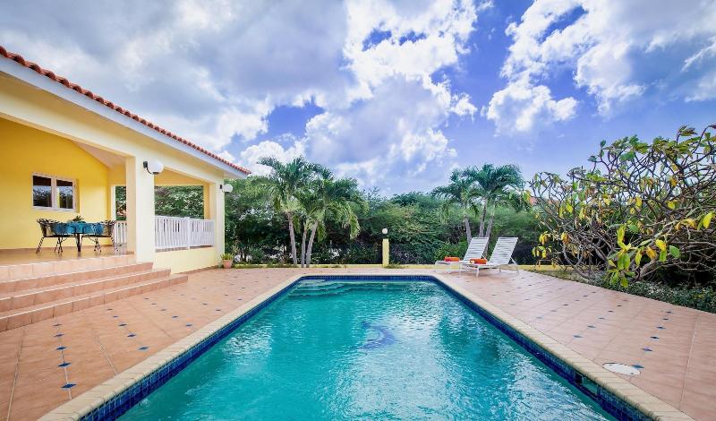 Coral Estate Rentals image