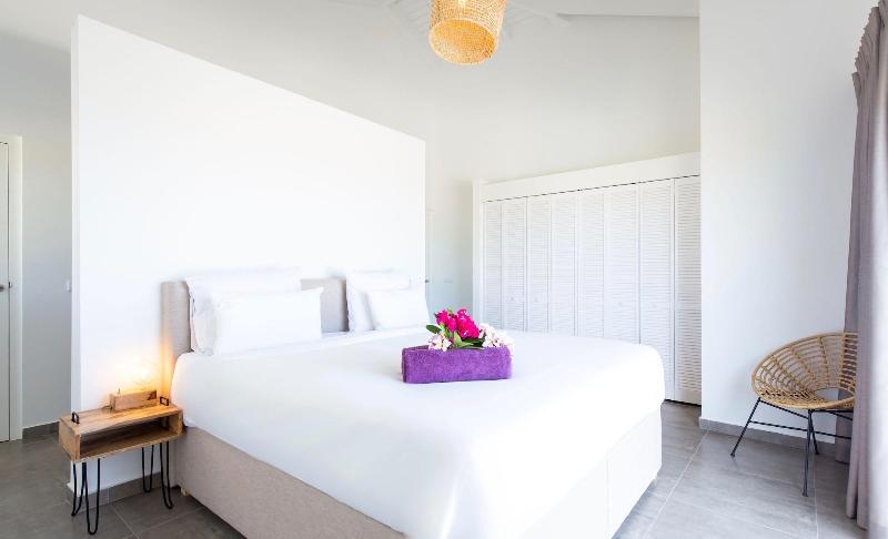 Coral Estate Rentals image