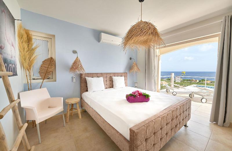 Coral Estate Rentals image