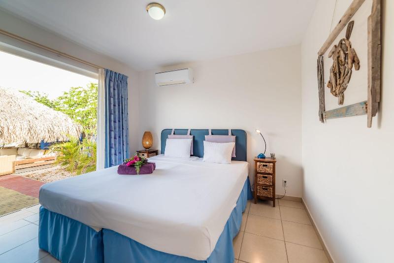 Coral Estate Rentals image