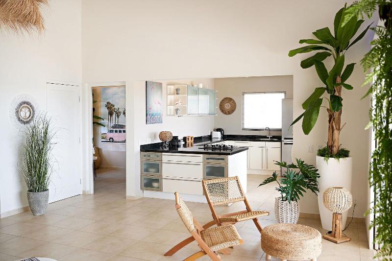 Coral Estate Rentals image